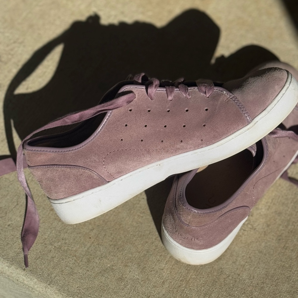 🍓Vionic Keke Suede Walking Shoe Orthotic Arch Support Size 9 purple ribbon laces